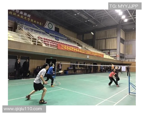 陈军独家分享羽毛球技巧与训练心得助你提升竞技水平