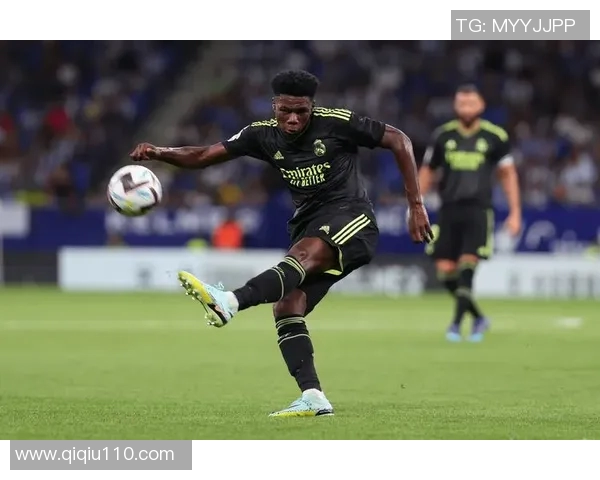 北部流浪与南霍巴特的精彩对决分析与赛季展望 北部流浪与南霍巴特的精彩对决分析与赛季展望