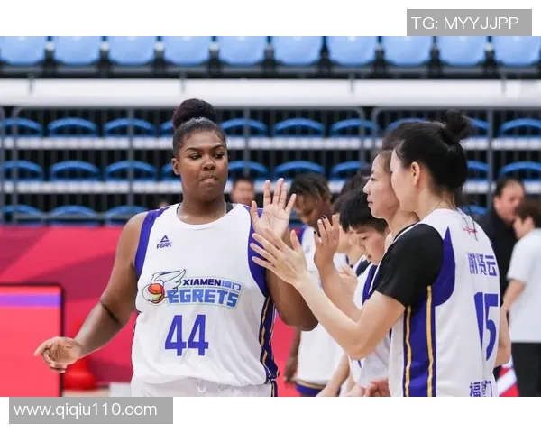 堪培拉女篮与墨尔本袋鼠女篮激战正酣谁能在赛场上笑到最后 堪培拉女篮与墨尔本袋鼠女篮激战正酣谁能在赛场上笑到最后