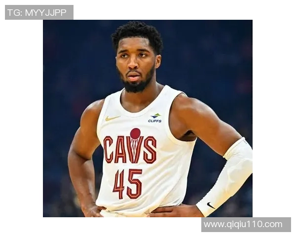 多诺万米切尔领衔球队奋勇争先展现篮球魅力与个人风采 多诺万米切尔领衔球队奋勇争先展现篮球魅力与个人风采