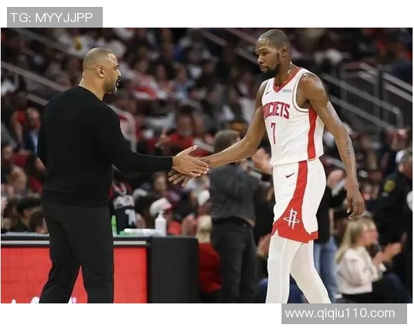 08赛季火箭与湖人对决回顾:经典时刻与传奇球员的碰撞 08赛季火箭与湖人对决回顾:经典时刻与传奇球员的碰撞